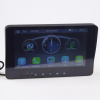 [Monitor 7" s Apple CarPlay, Android auto, Mirror link, Bluetooth, micro SD, 2x USB, vstup park.]